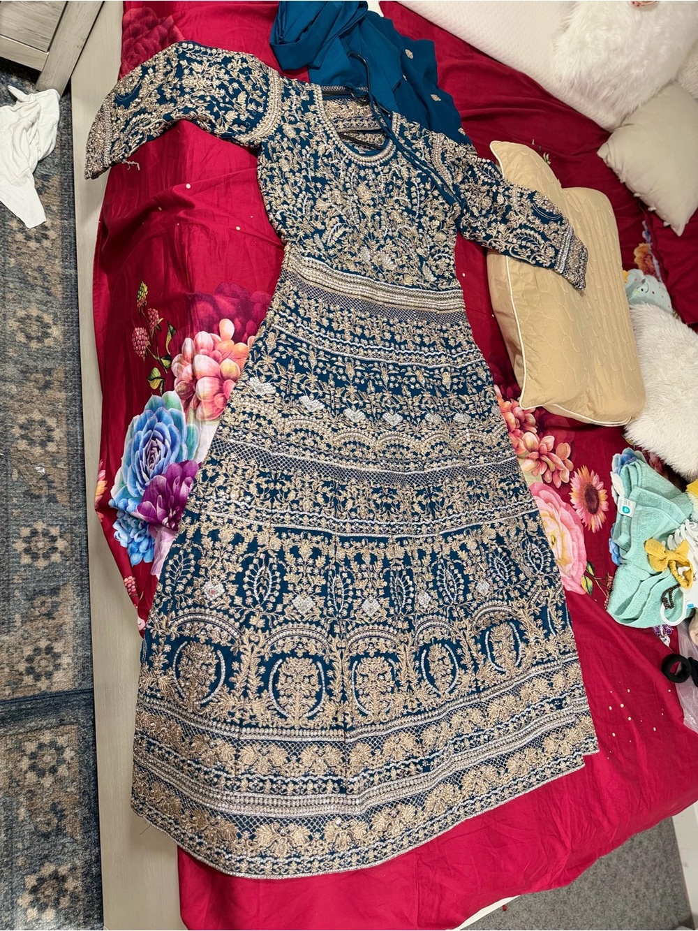 Vintage gorgeous wedding or party outfit